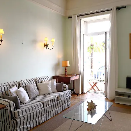 Charming Heritage Apartment